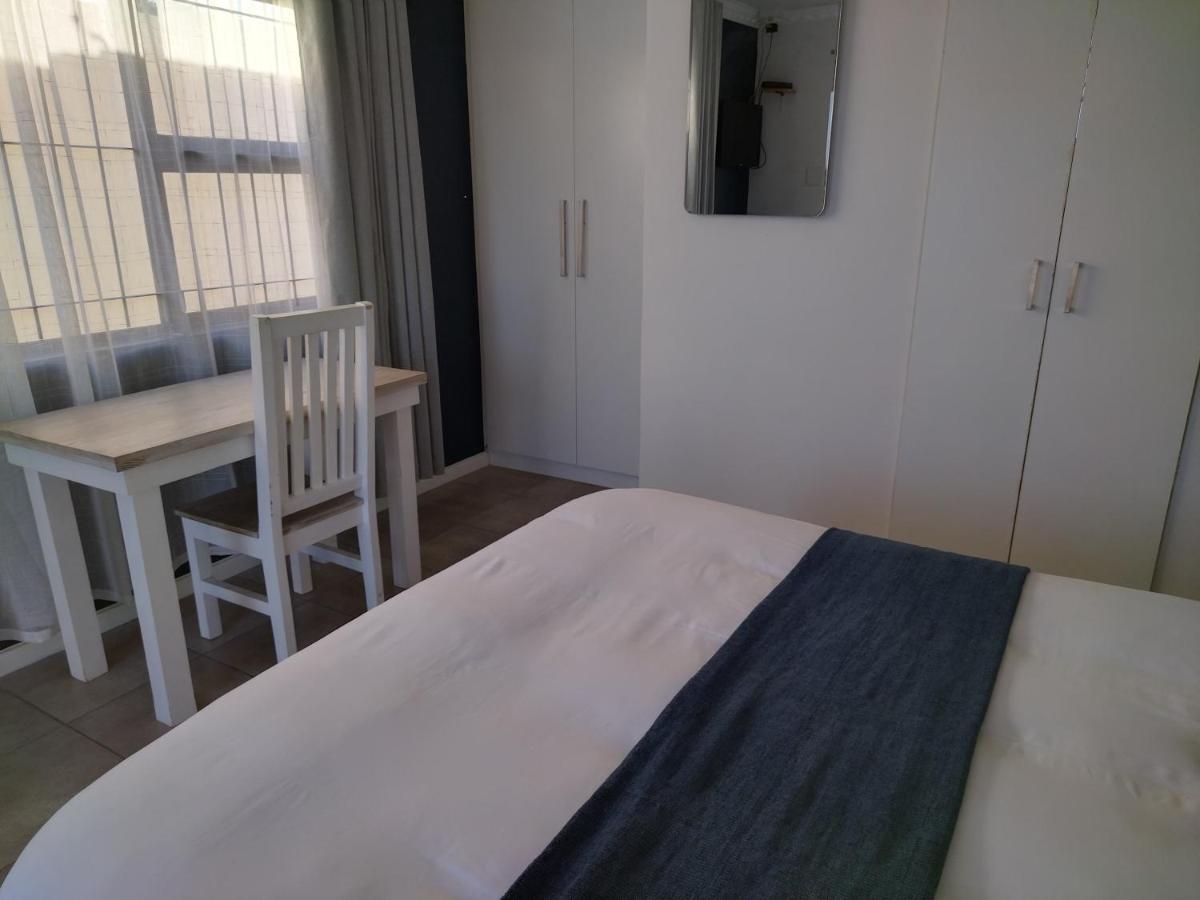 Mavi Guest House イースト・ロンドン エクステリア 写真