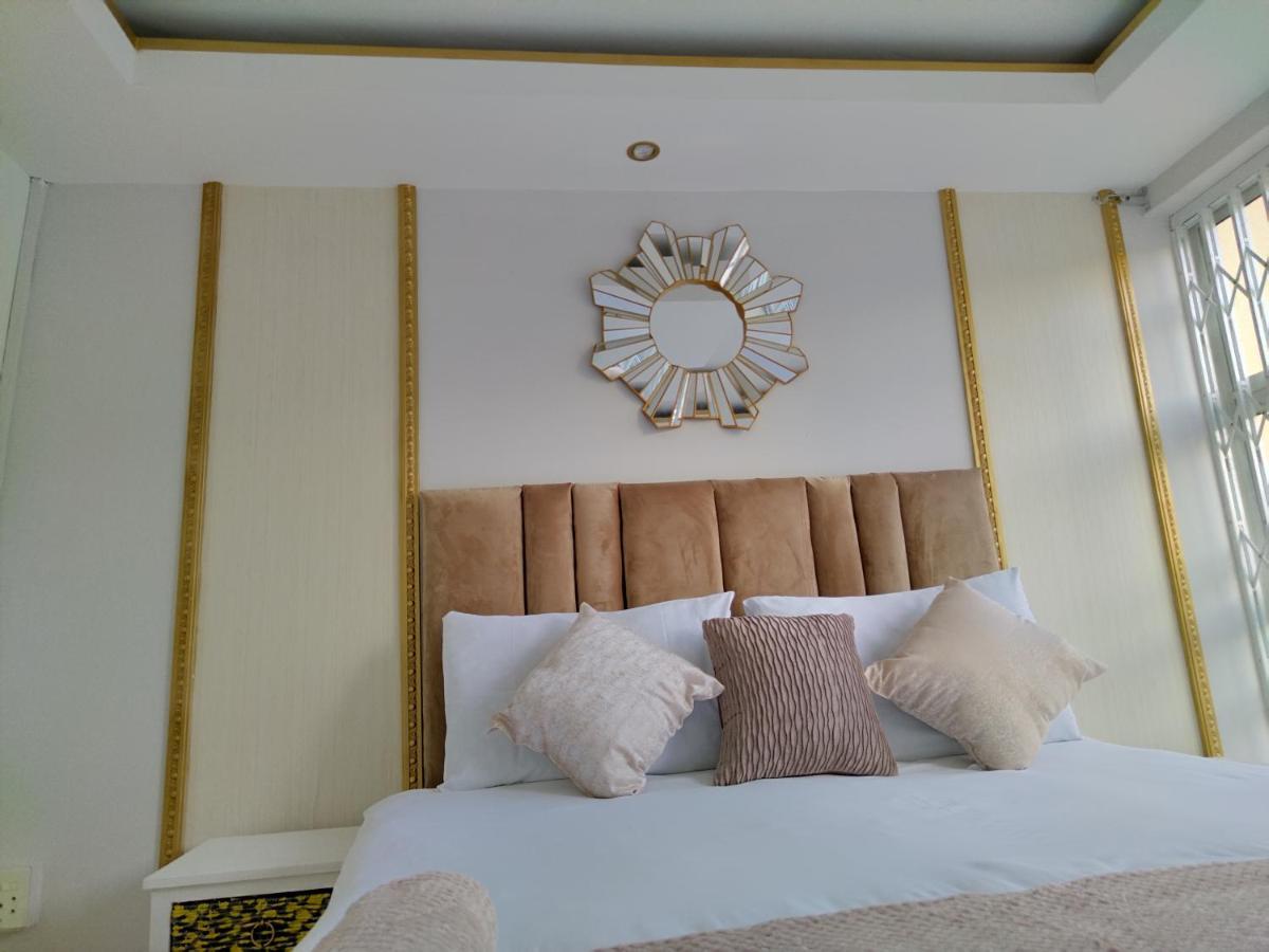 Mavi Guest House イースト・ロンドン エクステリア 写真