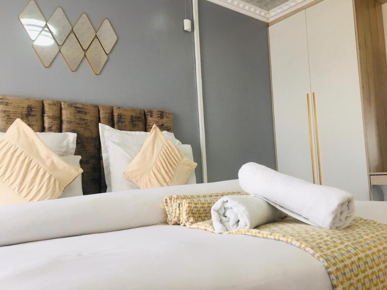 Mavi Guest House イースト・ロンドン エクステリア 写真